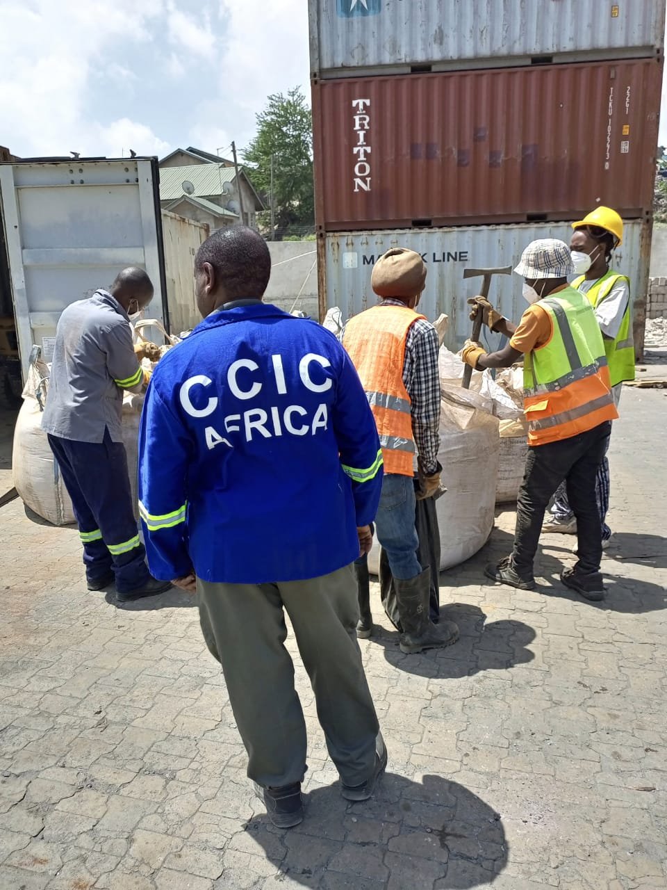 Customs & Clearance